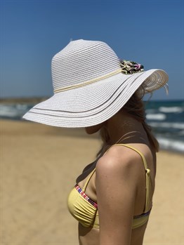 Kadın Beyaz Hasır Plaj Şapkası 